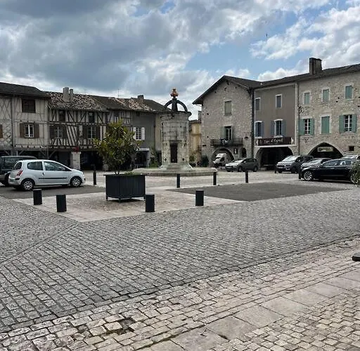 La Pierre Pourpre